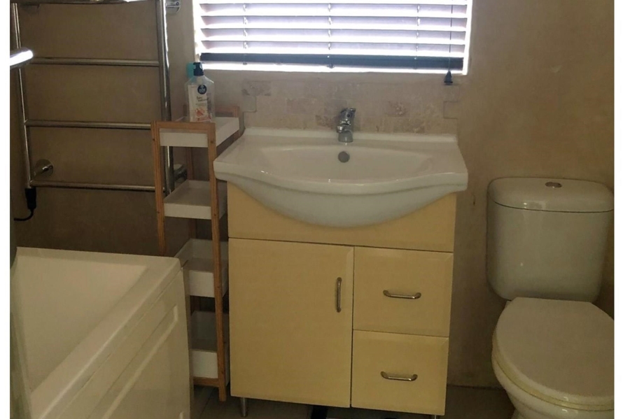 To Let 2 Bedroom Property for Rent in Knysna Central Western Cape